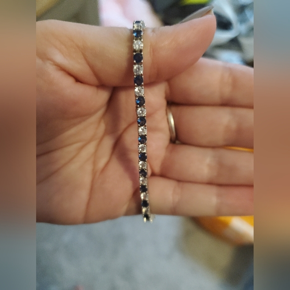 Bracelet - Picture 10 of 10